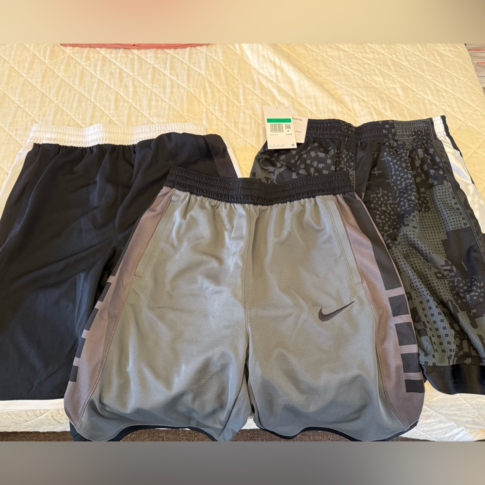 Nike Athletic Shorts Set - Black and Gray